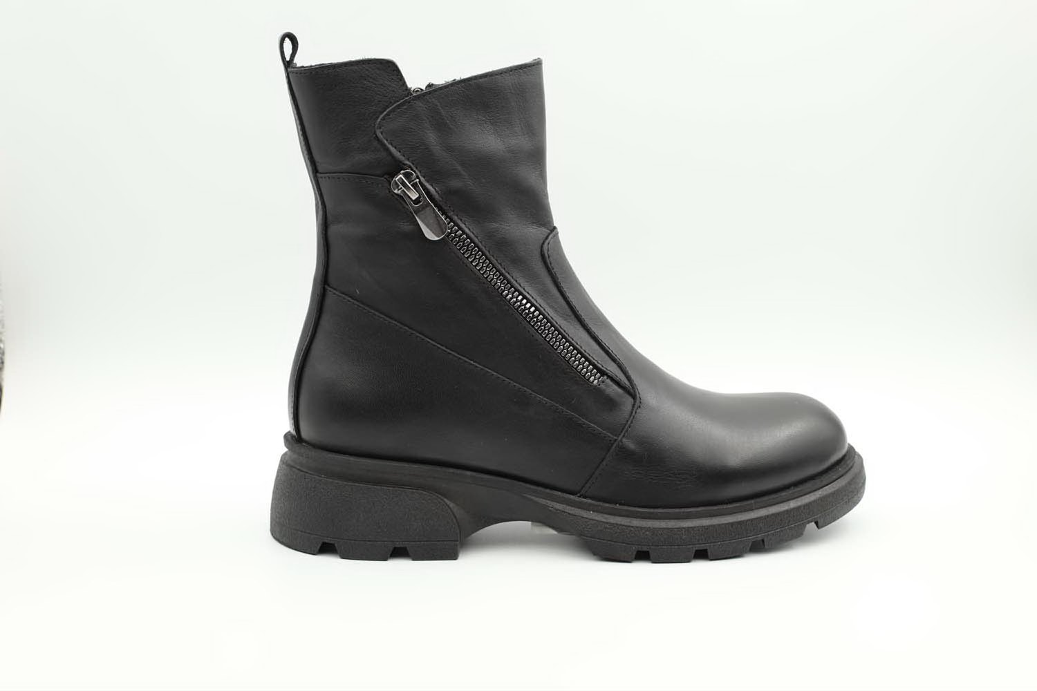 بوت تمام چرم زنانه اسلش