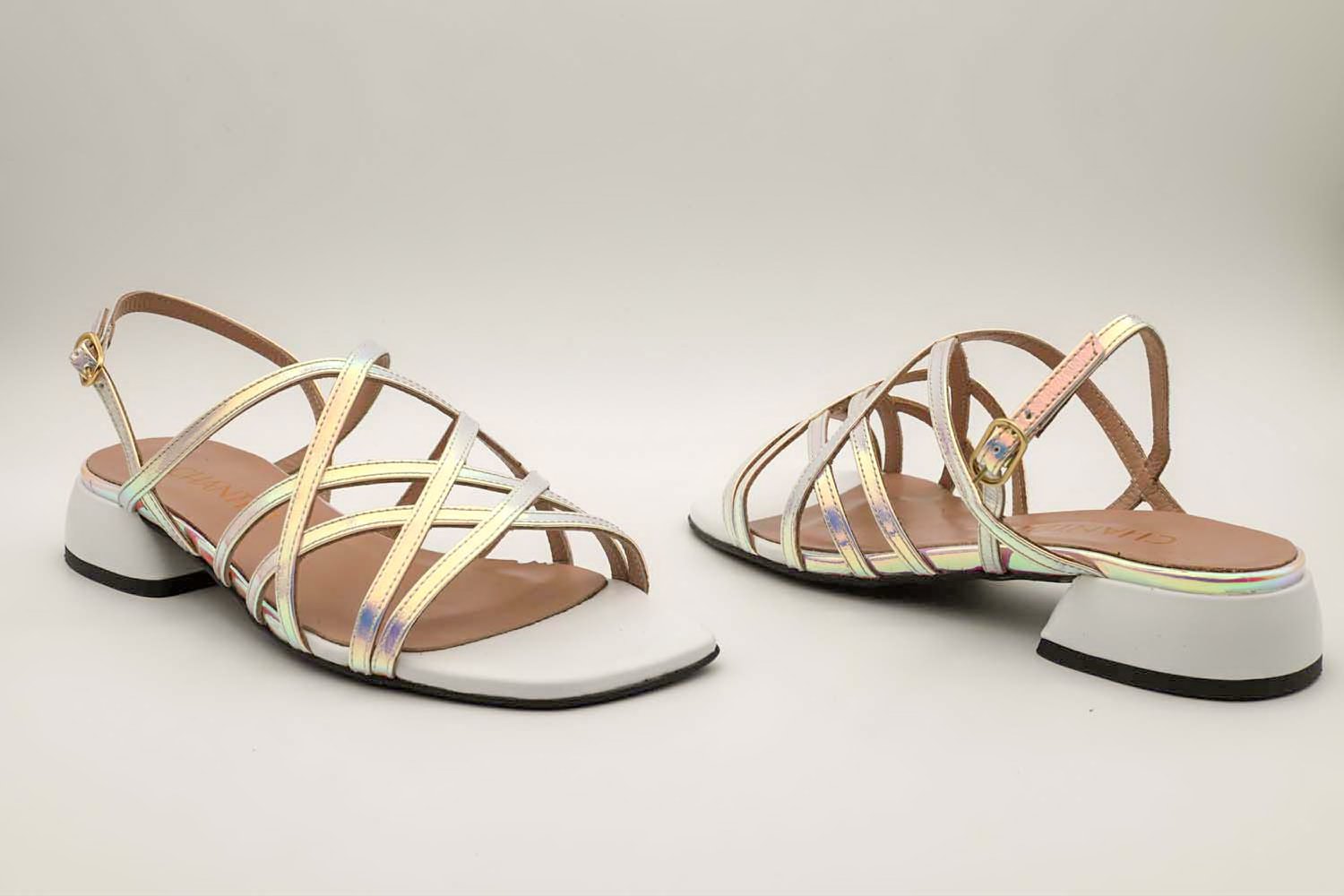 کفش صندل چرمی زنانه هولو