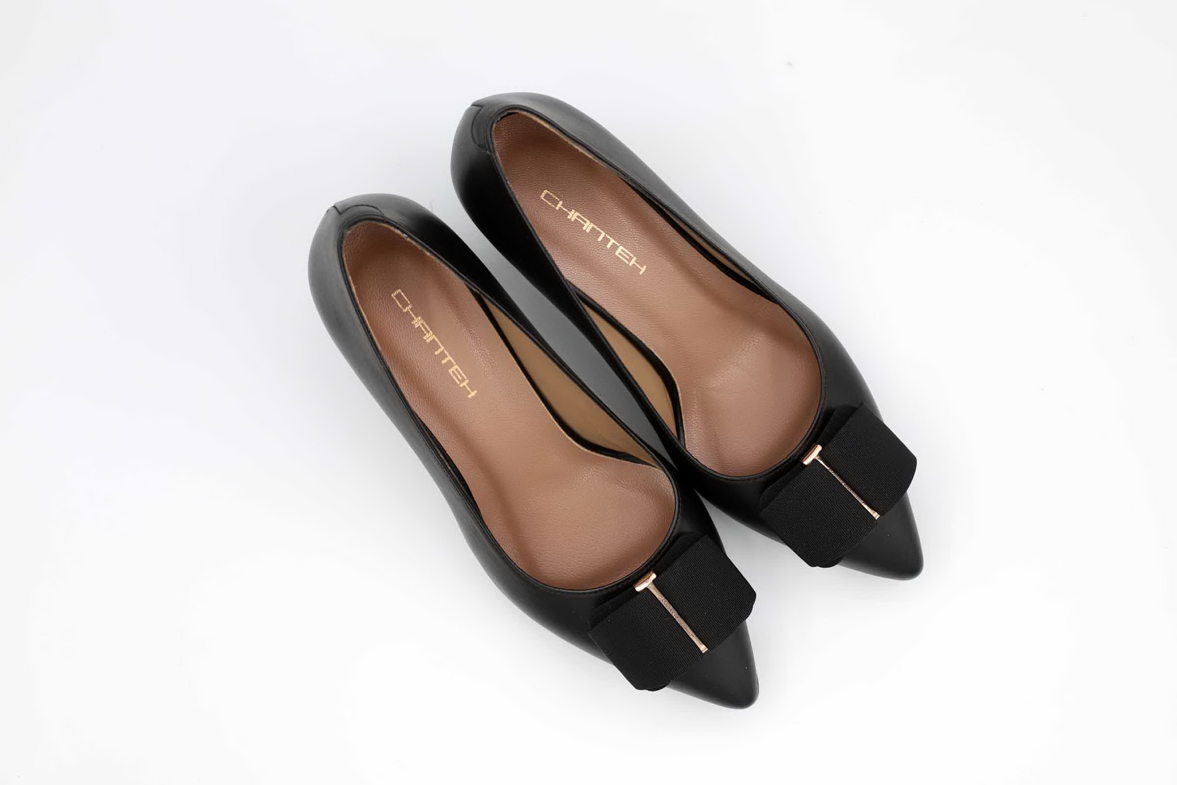 کفش پاشنه دار زنانه چرمی نیوهارت