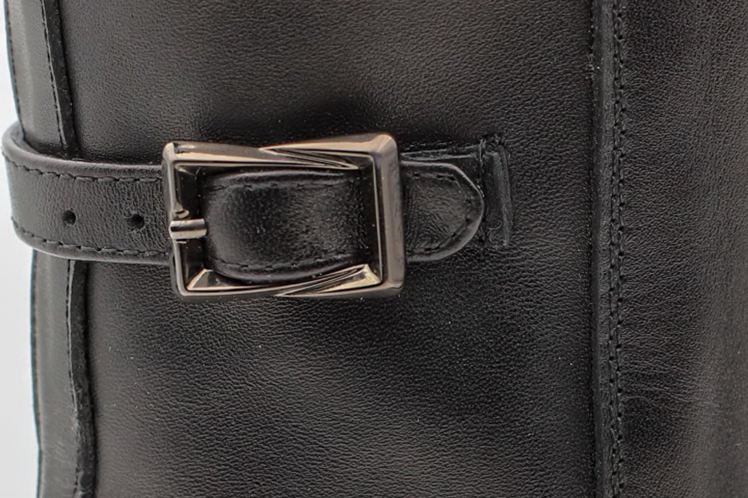 بوت مینیمال چرمی زنانه کابو