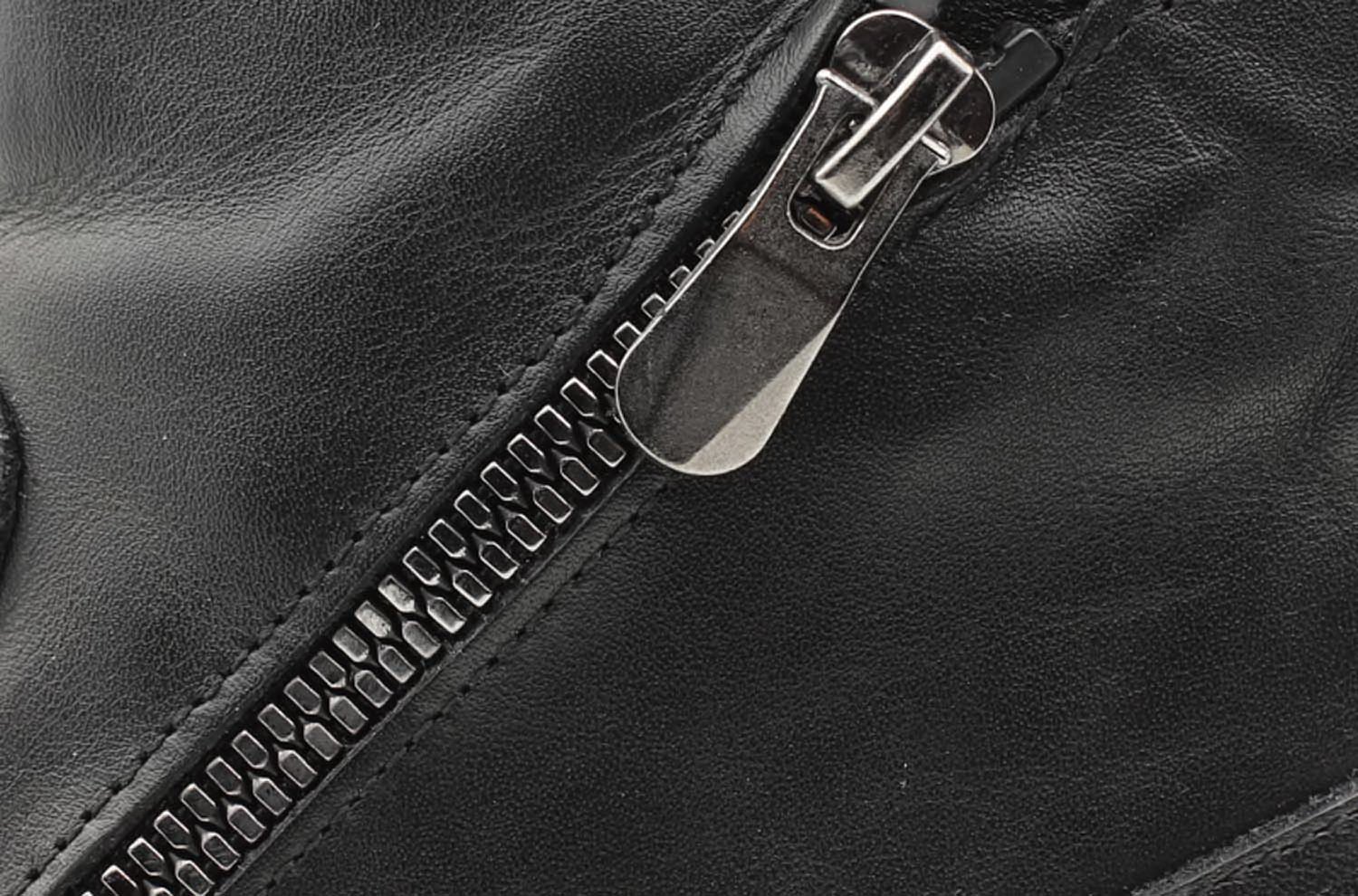 بوت تمام چرم زنانه اسلش